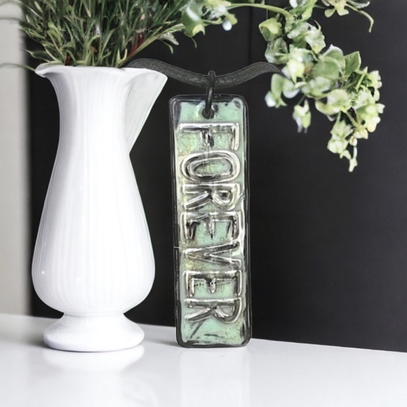 5 For $25💫Psychedelic Tie-Dye 3-D Forever Pendant Necklace - Picture 3 of 7